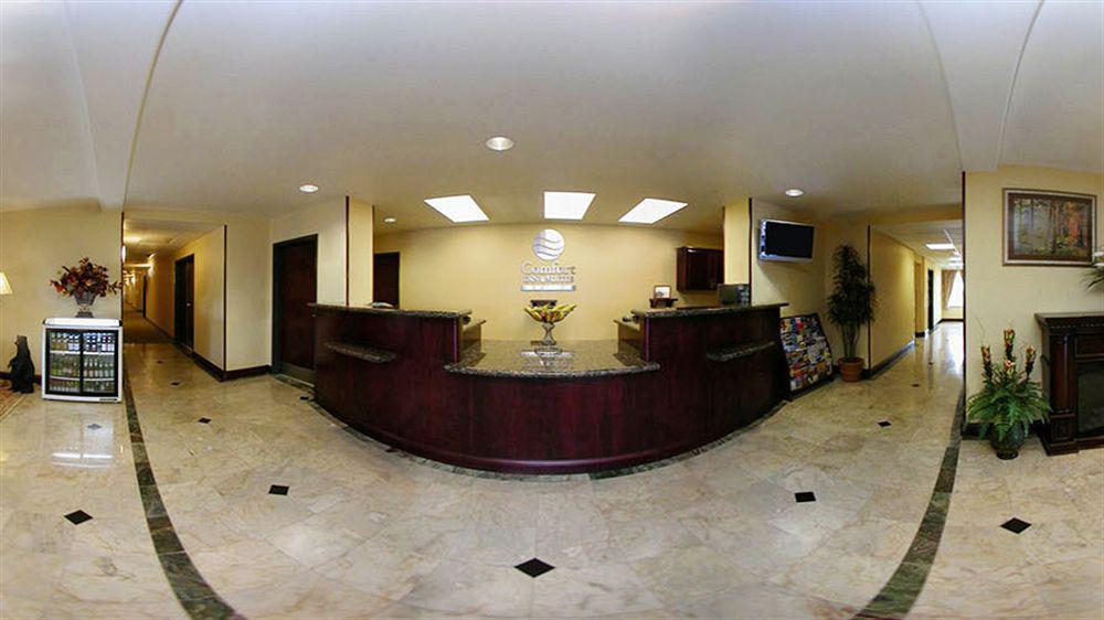 Comfort Inn & Suites Airport Convention Center Reno Esterno foto
