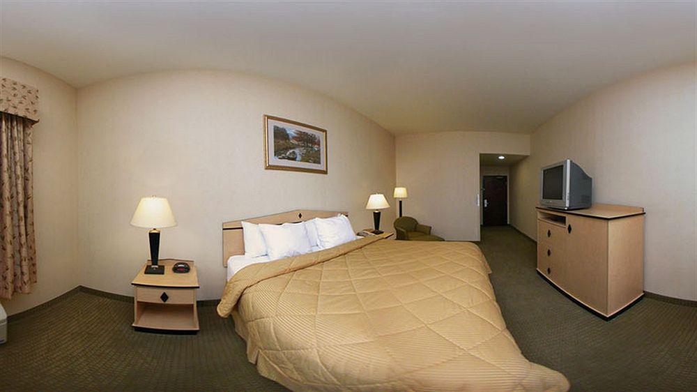 Comfort Inn & Suites Airport Convention Center Reno Esterno foto